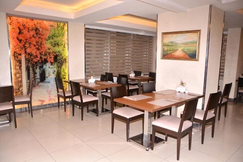 Фото Asrin Business Hotel 4*