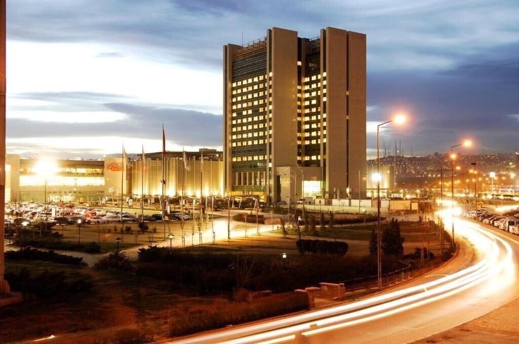 Готель Crowne Plaza Ankara Hotel 5*