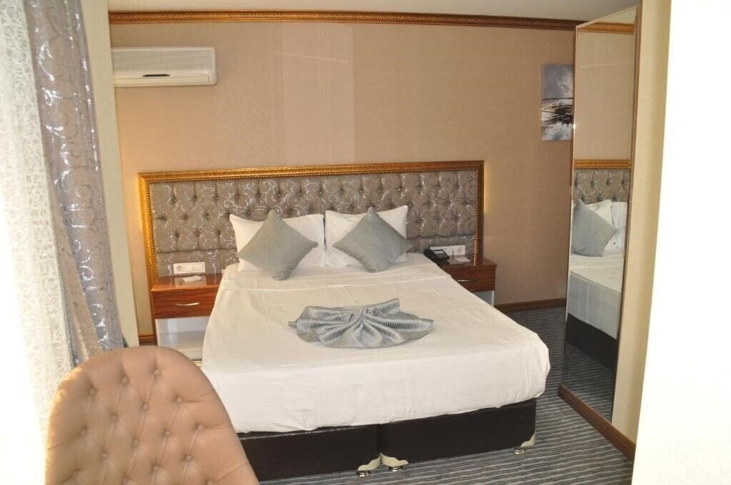 Изображение Grand Sera Hotel 3*