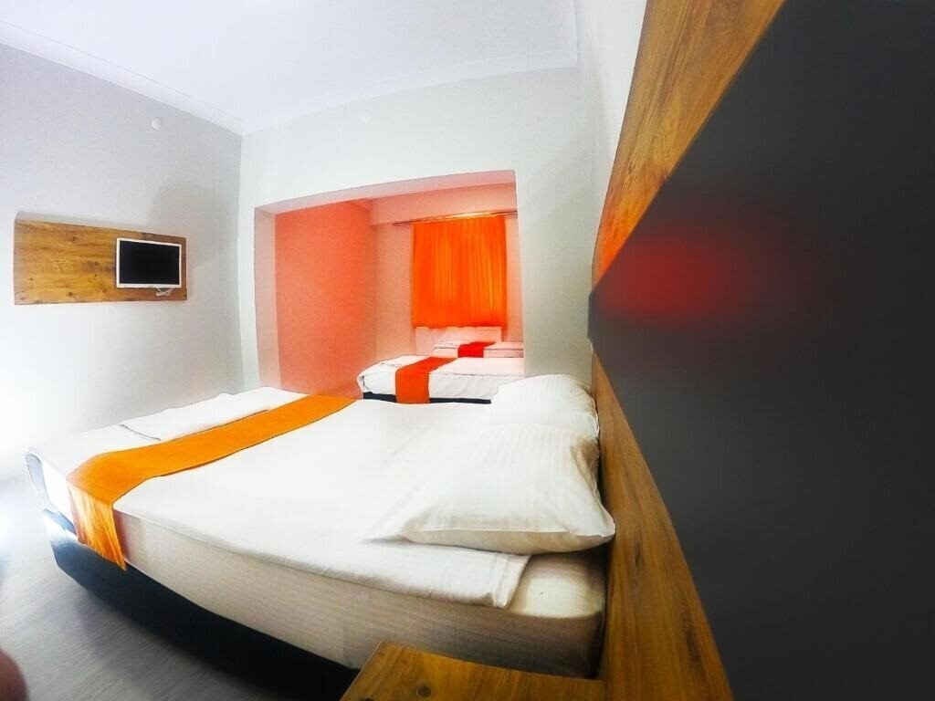 Фото Hotel Evren 3*