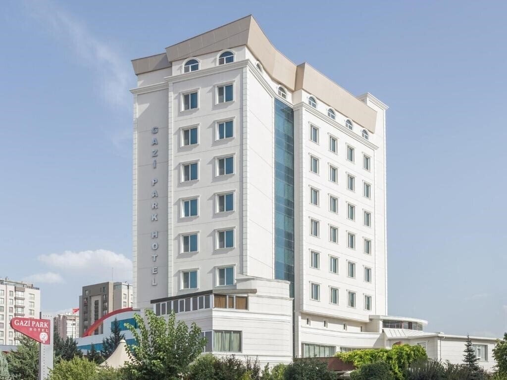 Готель Gazi Park 4*