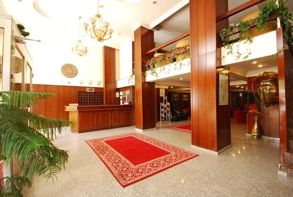 Отель Mithat 3*