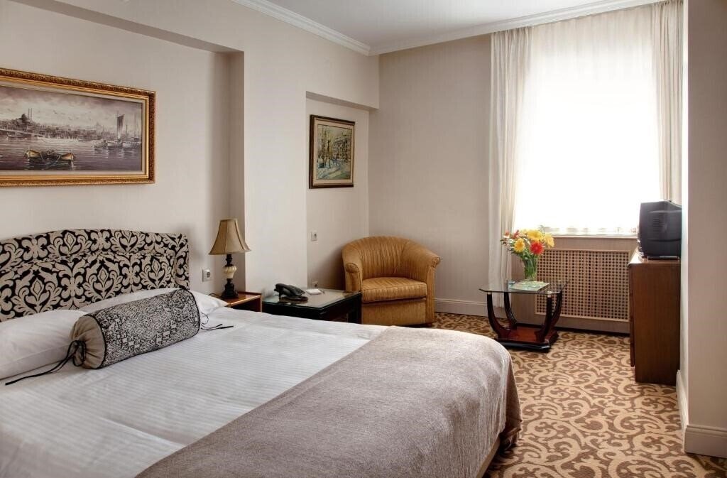 Фото Mithat 3*