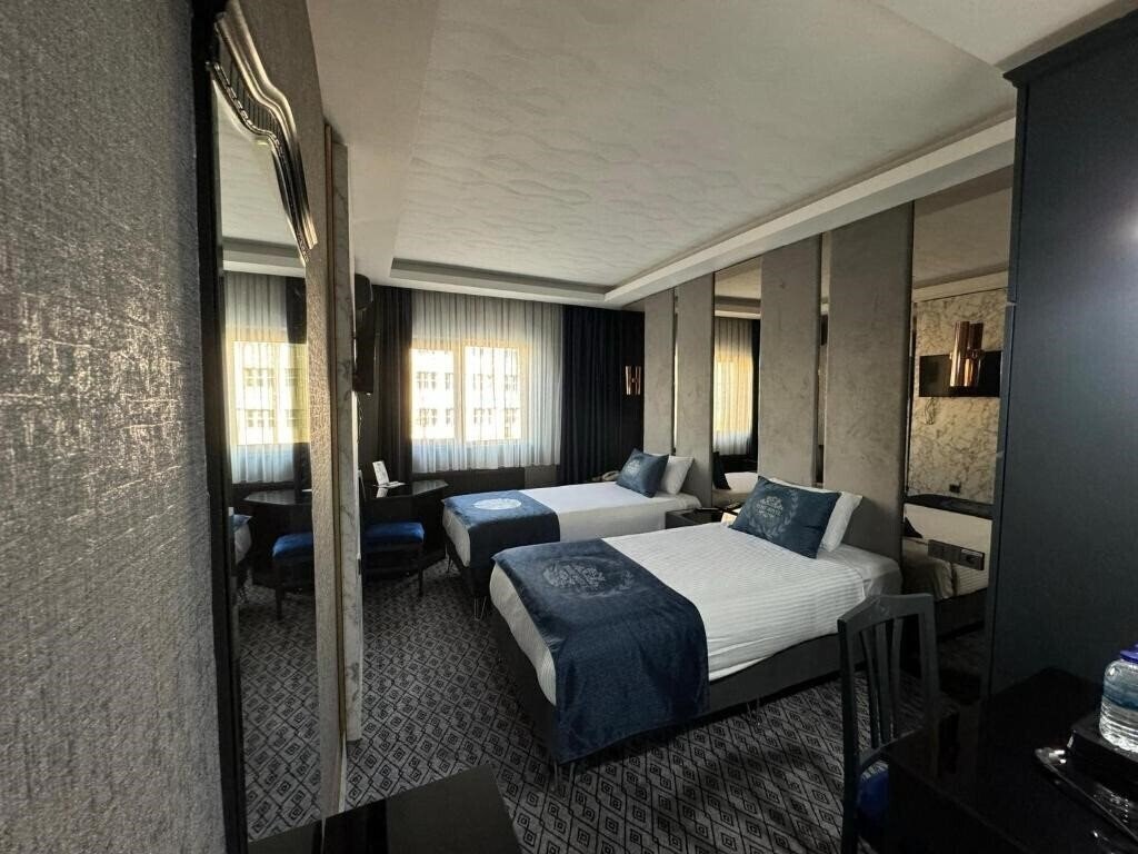 Готель BC Ruby Hotel 4*
