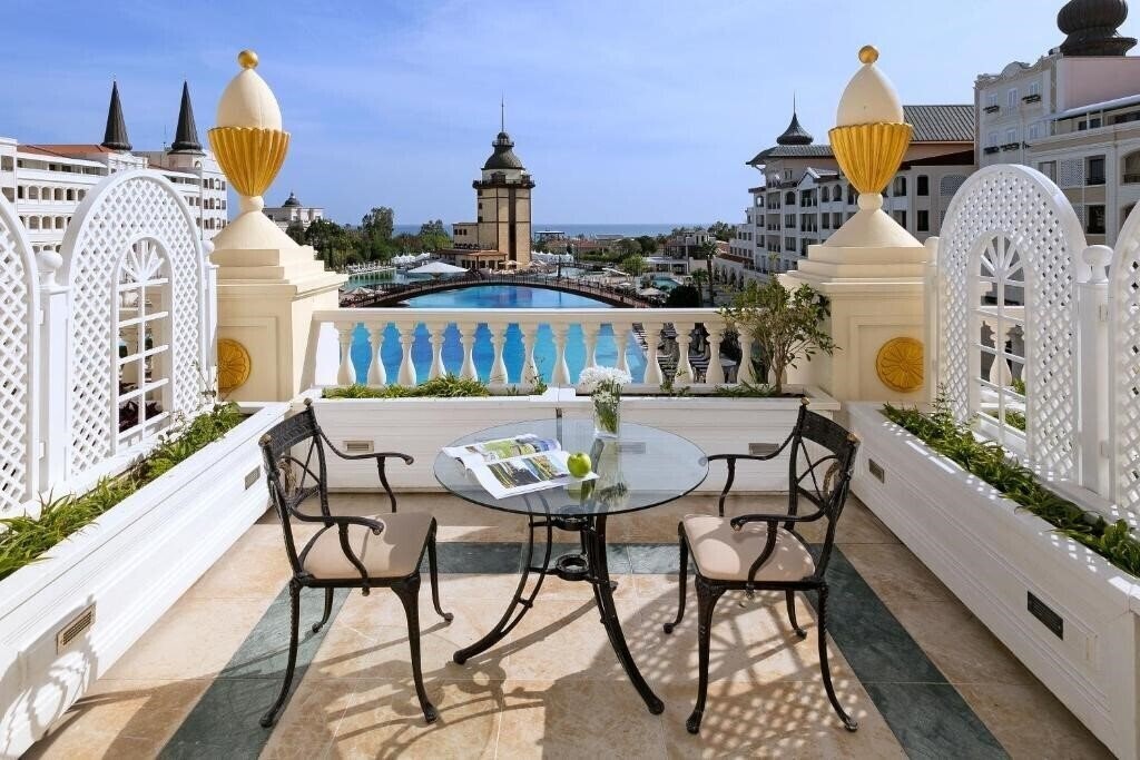 Изображение Titanic Mardan Palace 5*