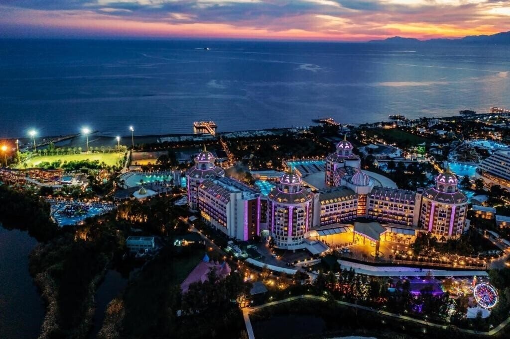 Картинка Delphin Be Grand Resort (ex. Delphin Botanik Exclusive Resort Lara) 5*