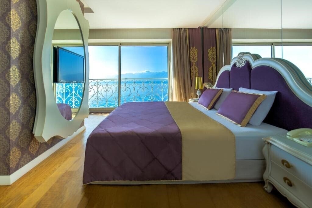 Зображення La Boutique Hotel & Suites 4*