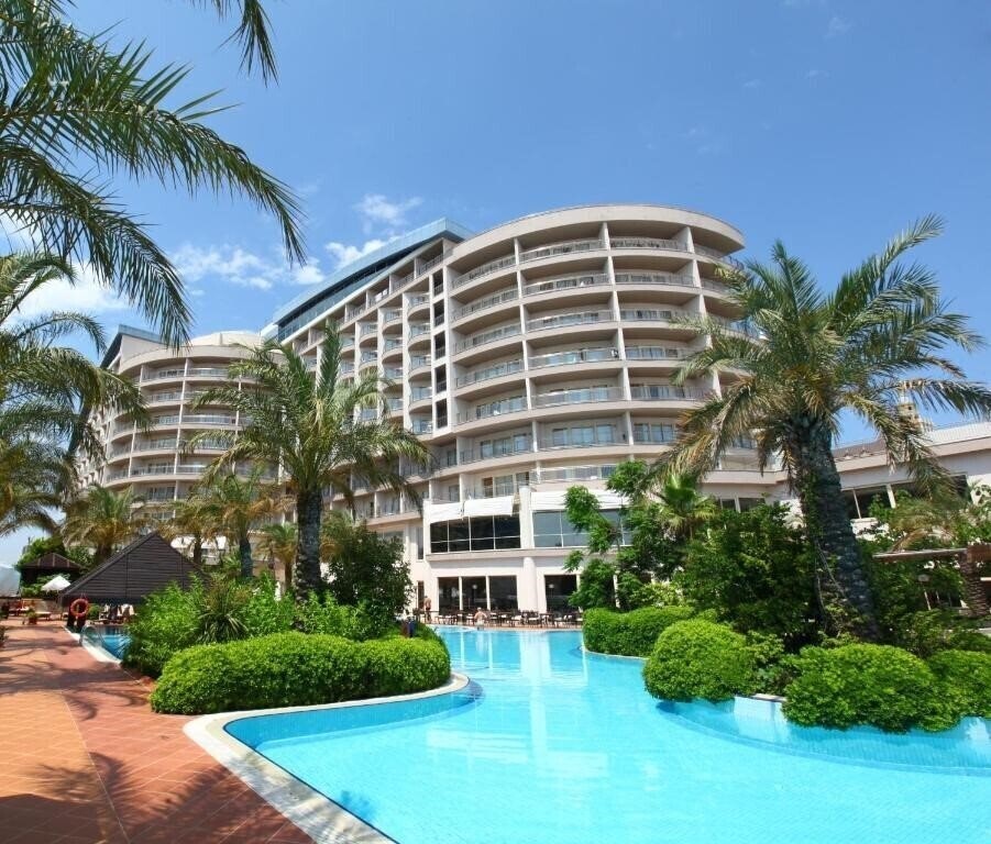 Отель Liberty Hotels Lara 5*