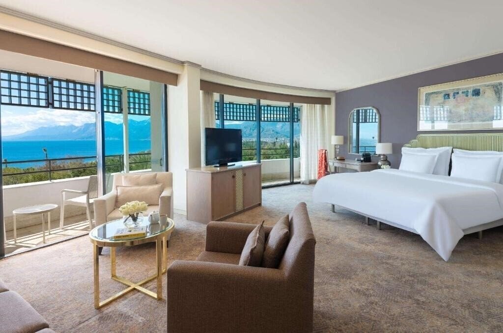 Фотографія Rixos Downtown Antalya - The Land Of Legends Access (ex. Sheraton Voyager Antalya Hotel) 5*