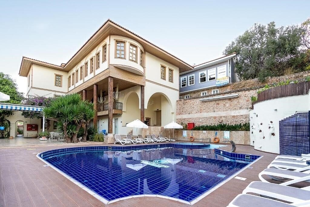 Готель Puding Marina Hotel 4*