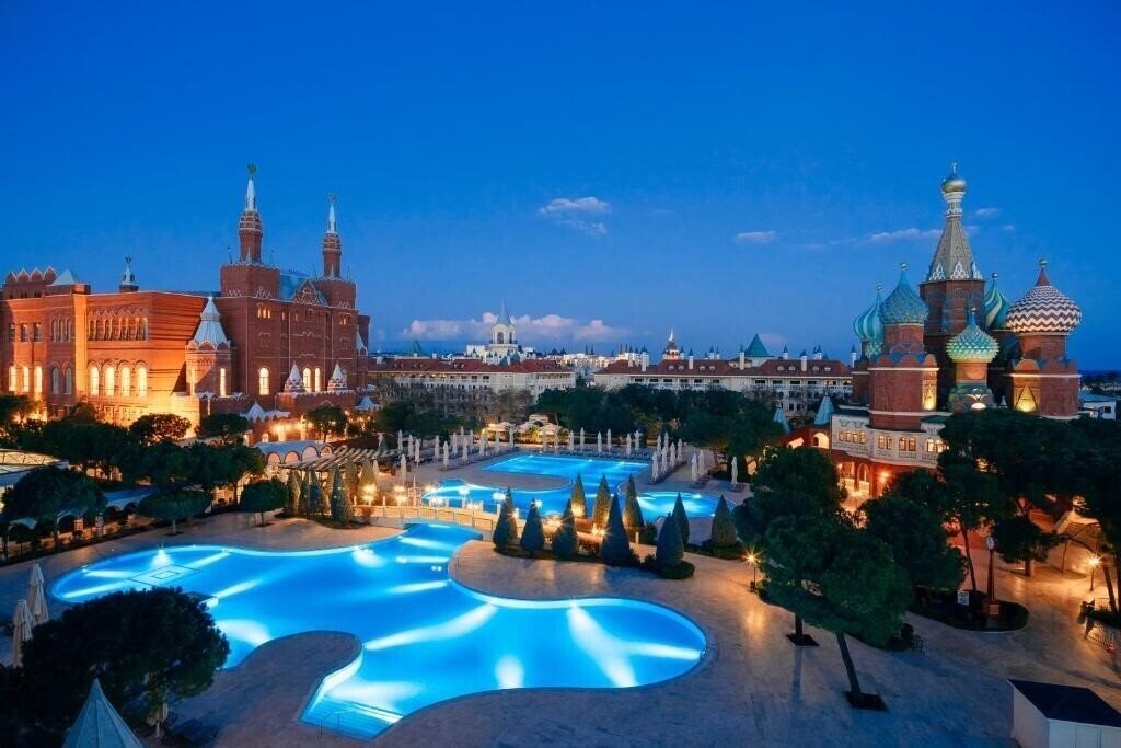 Готель Asteria Kremlin Palace (ex. PGS Kremlin Palace, Wow Kremlin Palace) 5*