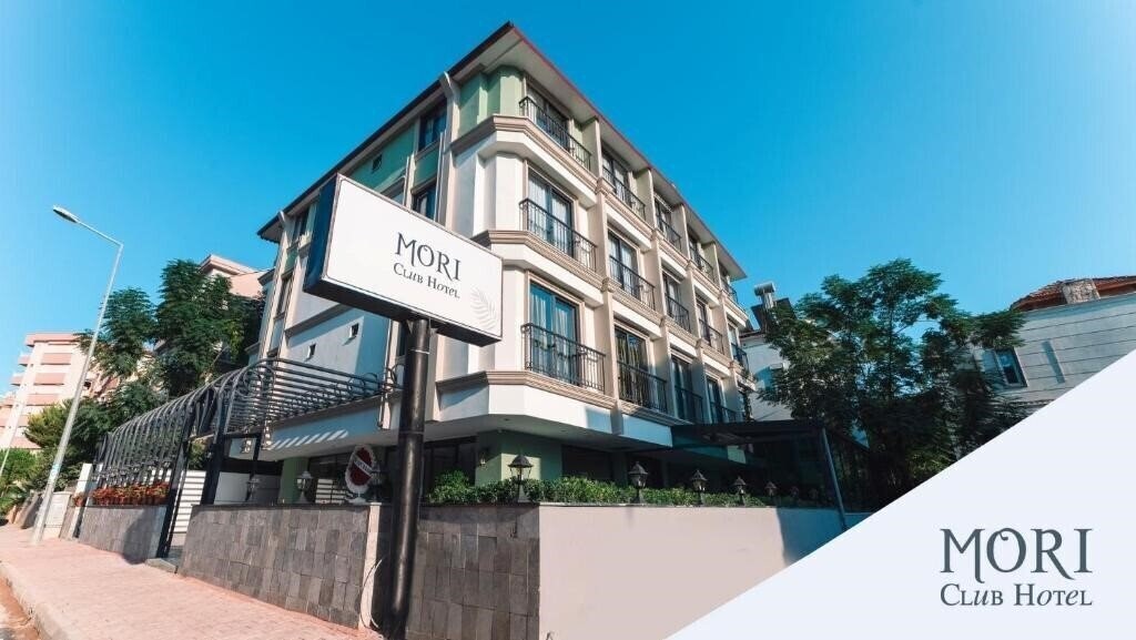 Готель Mori Club Hotel Boutique 3*