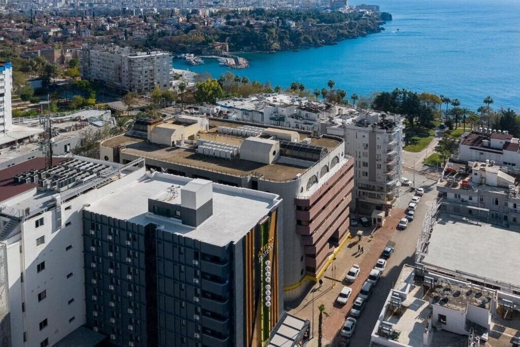 Отель Afflon Hotels Loft City 3*