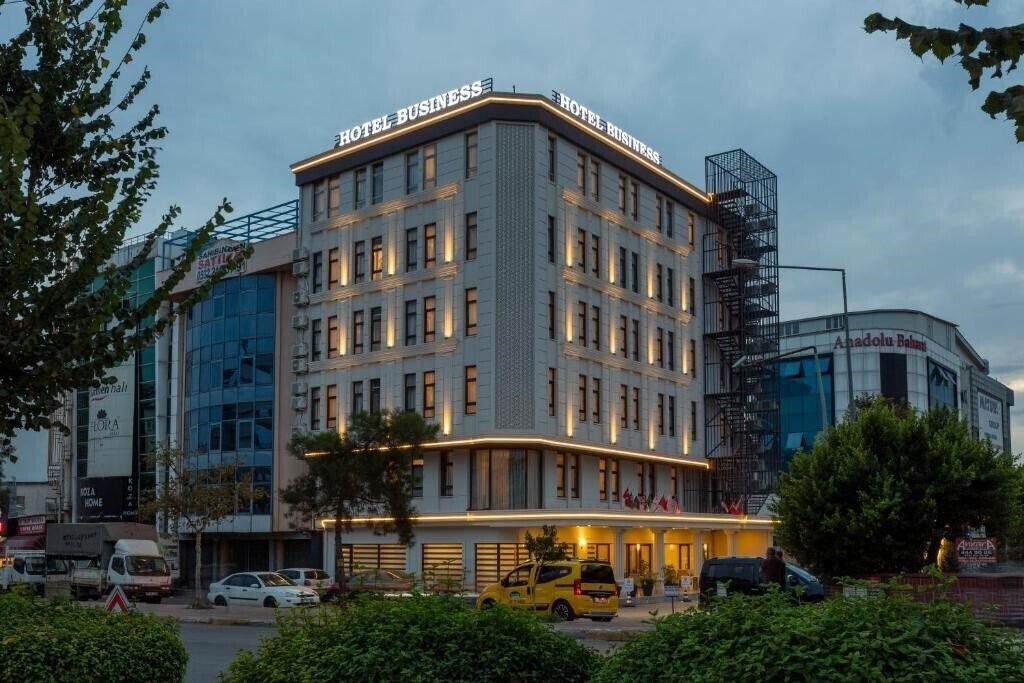 Готель Antalya Business Hotel 4*