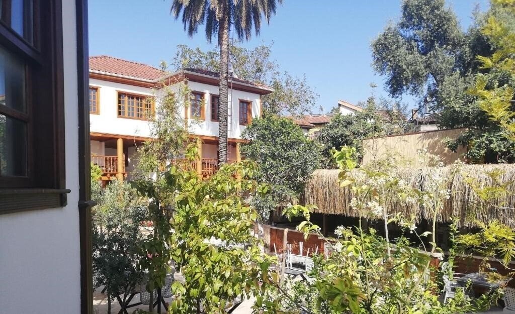 Фото Woo Town Suites (ex. Sanctakana Boutique Hotel & SPA, Sanctakana Boutique Hotel ) 3*