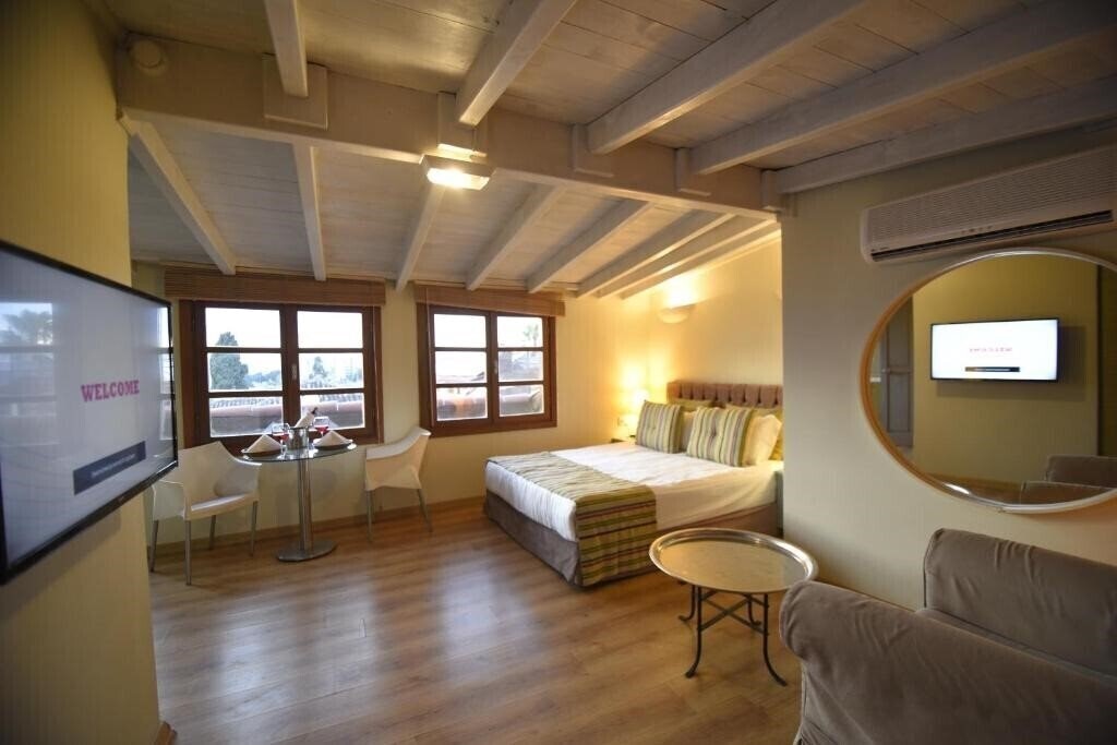 Зображення Gazetta Suites (ex. Gazetta Suites by Alp Pasa, Gazetta Suites Boutique, Gazette Suites Hotel) 4*
