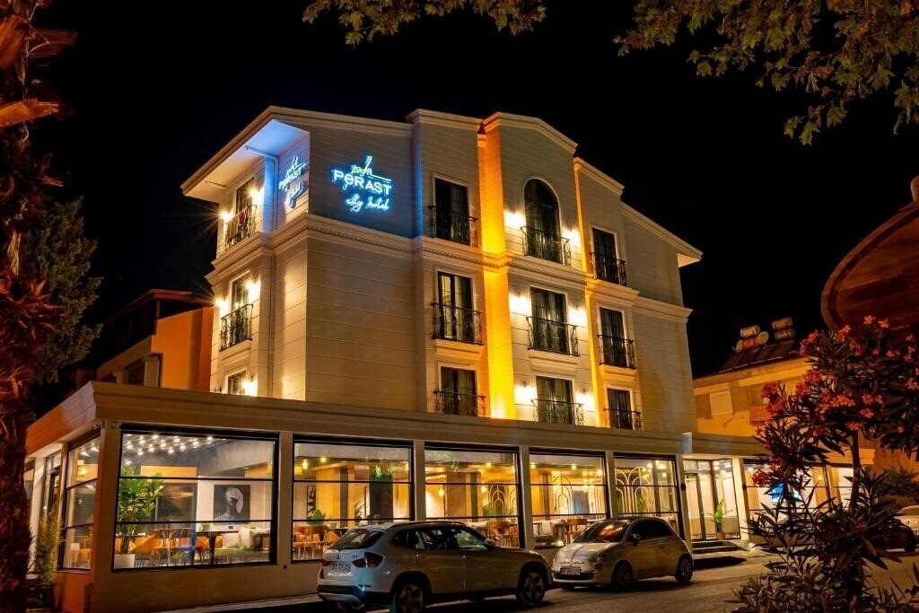 Готель Perast City Hotel-Konyaalti Boutique 3*