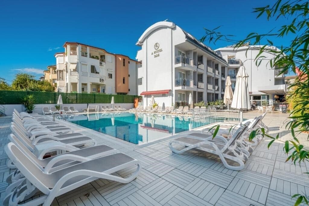 Зображення A Hotel Side 3*