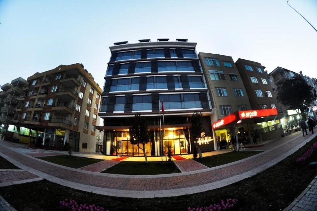 Отель Ozyigit Otel 3*