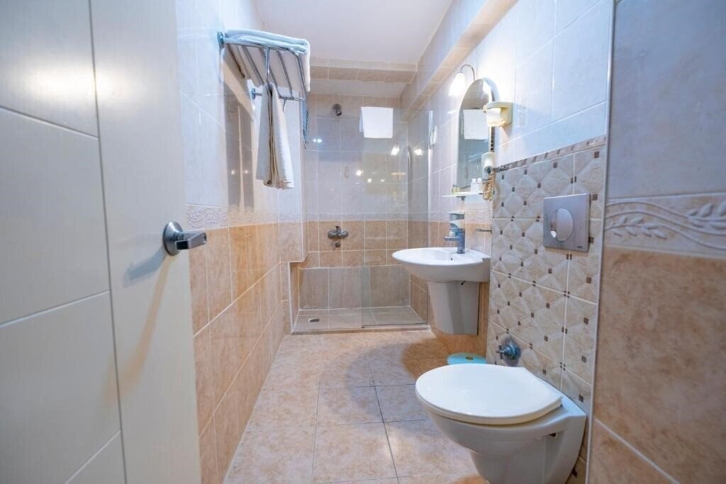 Фото Deluxe Ersoy Hotel 3*