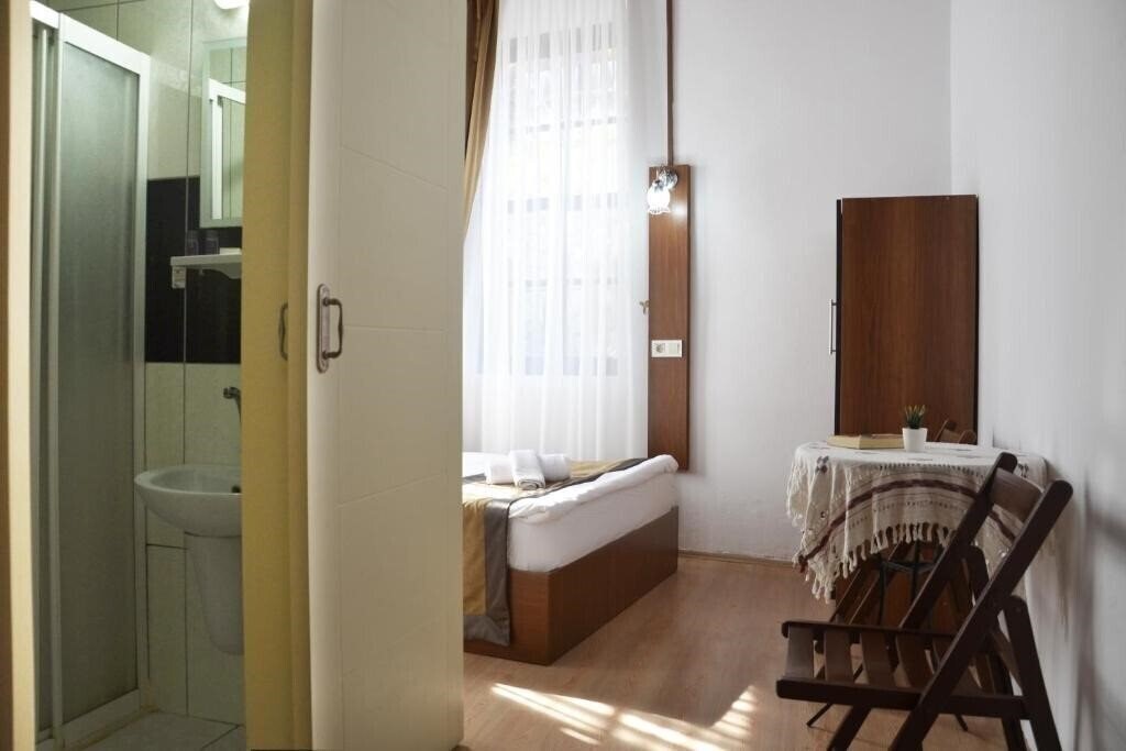 Готель Konak Hotel Kaleici (ex. Dedekonak Pansiyon) 3*