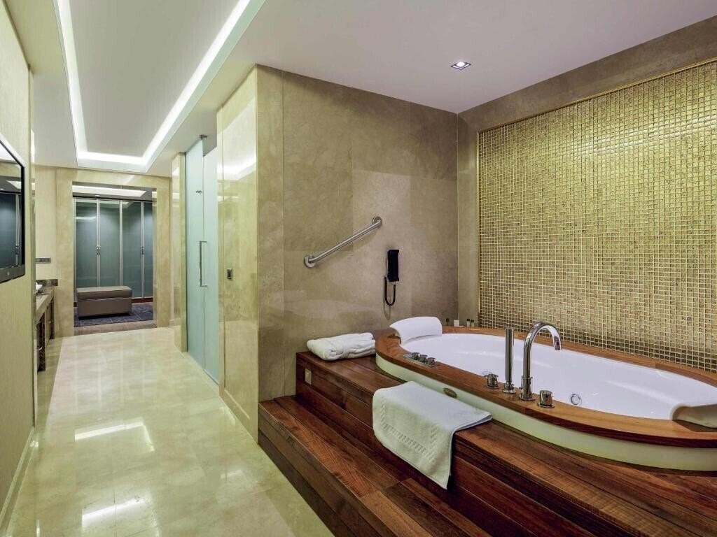 Фотографія Movenpick Hotel Malatya (ex. Malatyapark) 5*