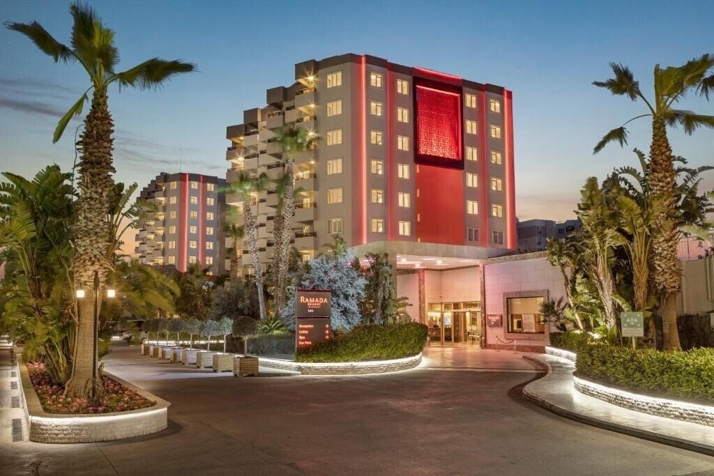 Отель Ramada Resort Lara 5*