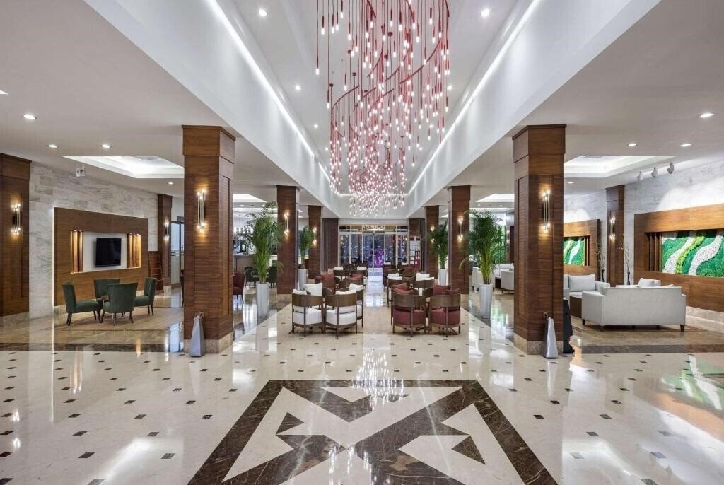 Картинка Ramada Resort Lara 5*