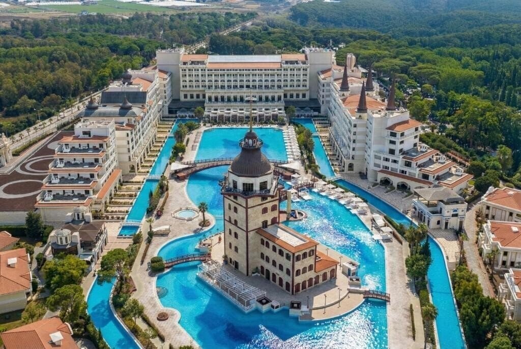 Готель Titanic Mardan Palace 5*