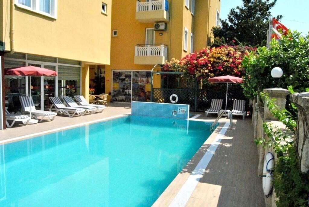 Готель Benna Hotel 2*