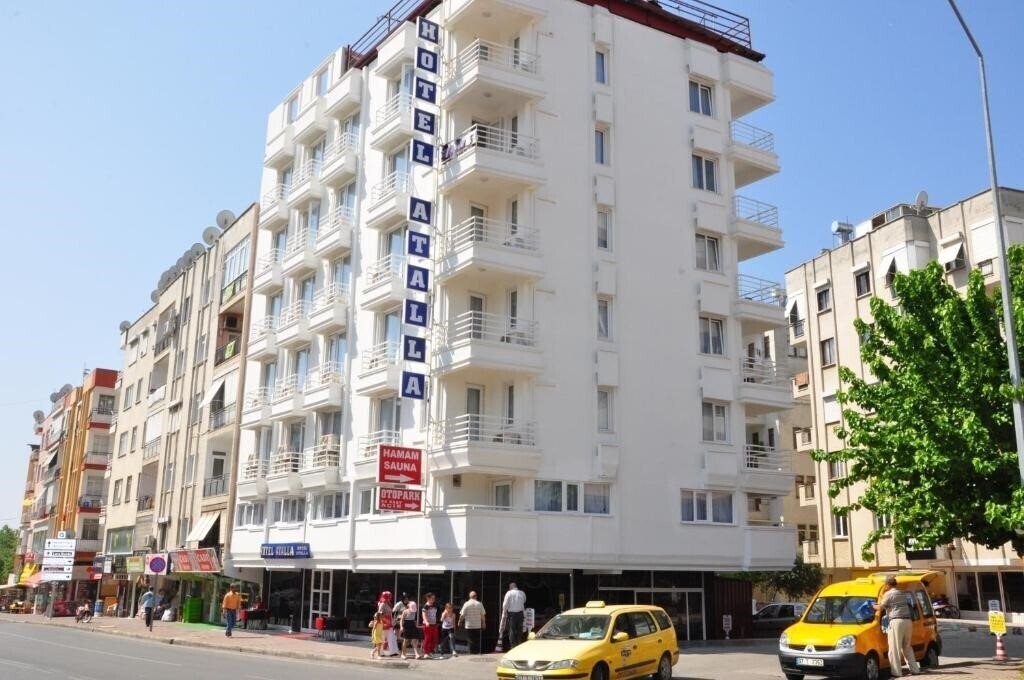 Готель Atalla Hotel 3*