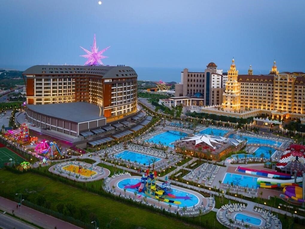 Отель Royal Seginus 5*