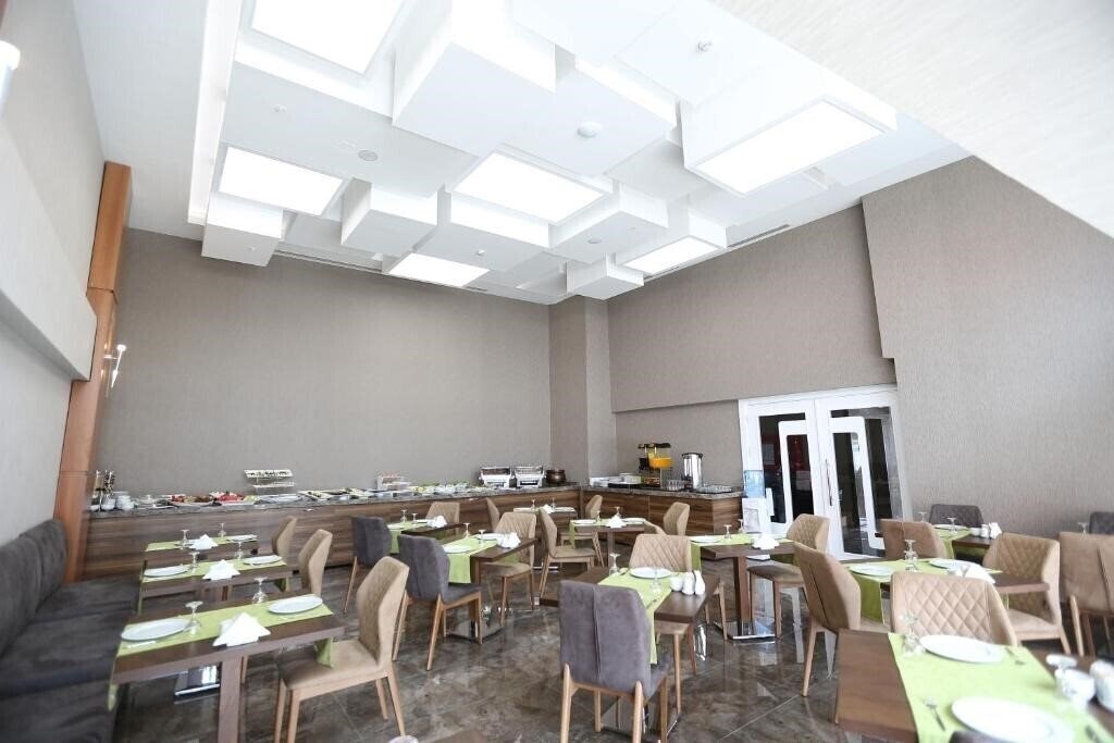 Картинка Elips Royal Hotel 4*