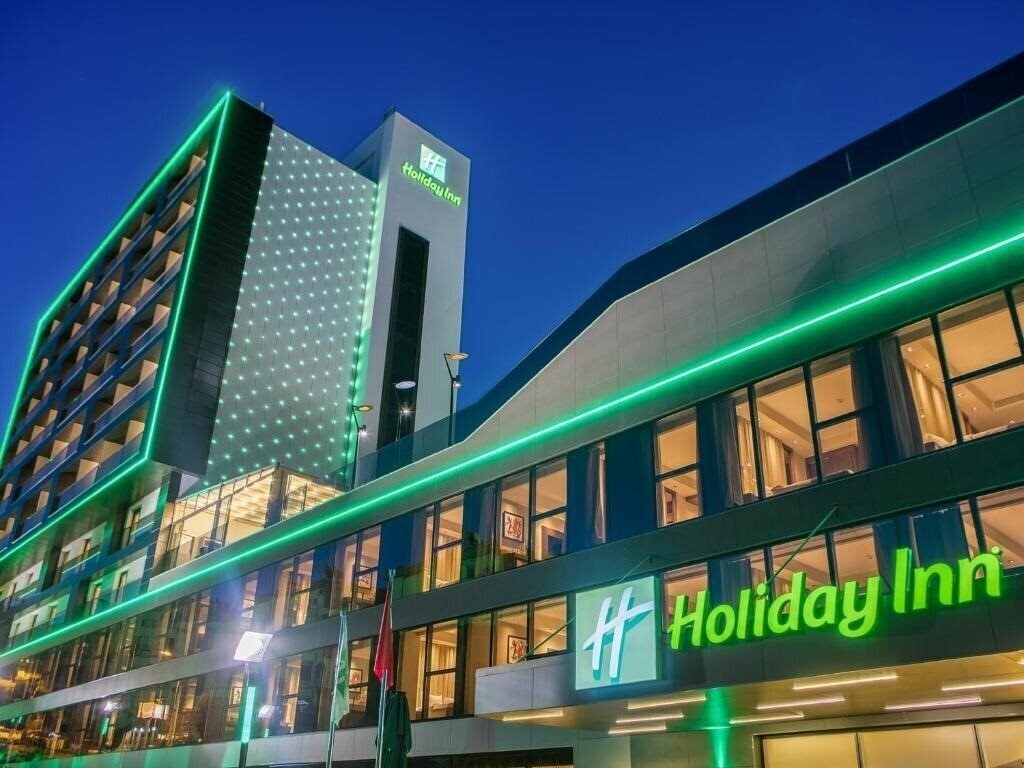Отель Holiday Inn Antalya Lara by IHG 4*