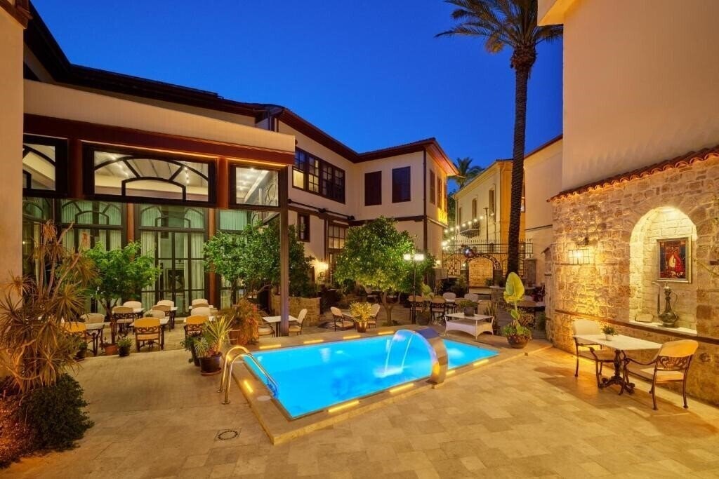 Готель 1207 Boutique Hotel 3*