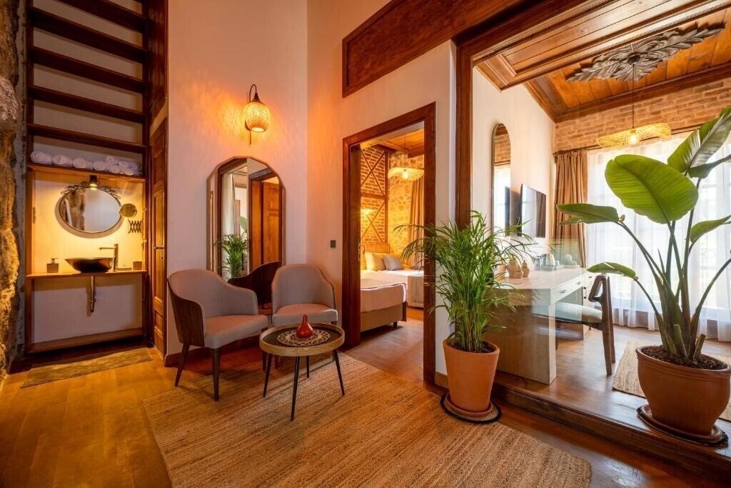 Готель Route Hotel 3*