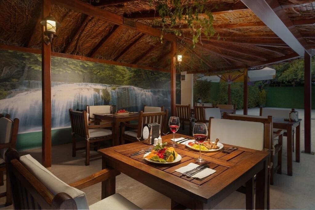Картинка Golden Orange Hotel 3*