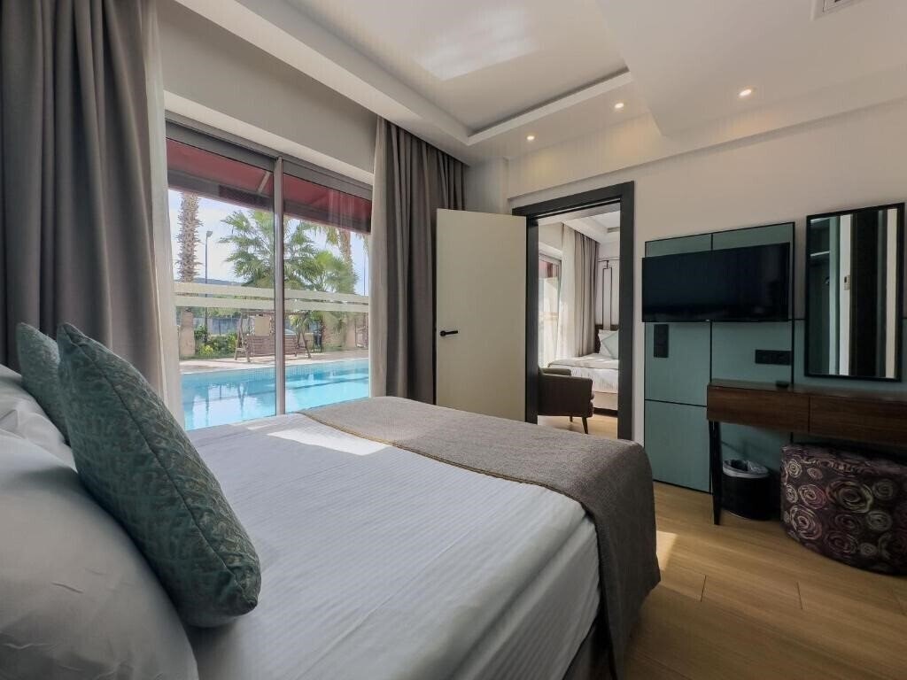 Фотографія Leaf Port Hotel 3*