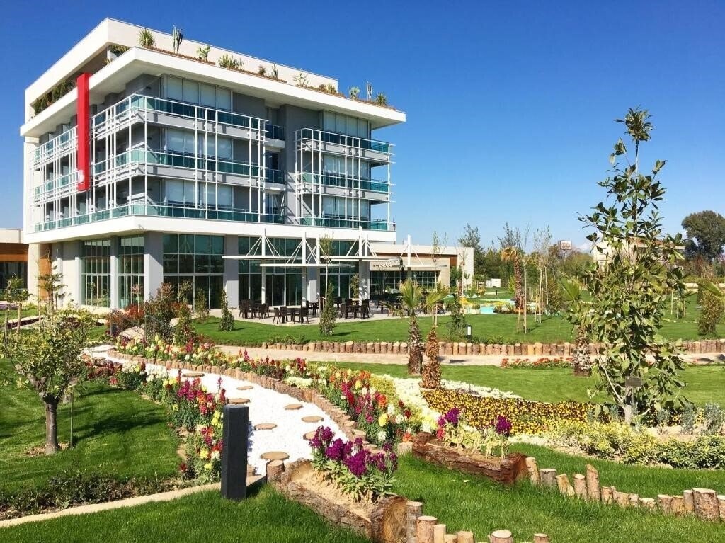 Отель Best Western Vib Antalya 4*