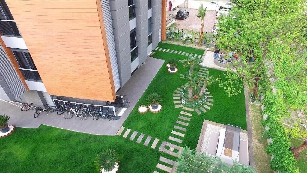 Фото Bmk Suites & Apartments 3*