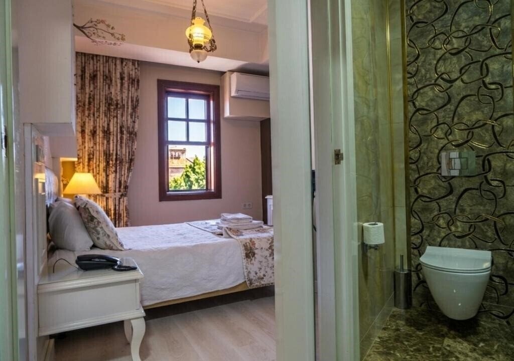 Фото Kaleici Ozkavak Hotel 3*