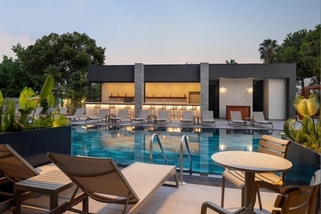 Фотография Mercure Antalya Konyaalti 4*