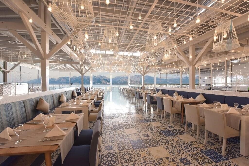 Фотография Ramada Plaza by Wyndham  Antalya 5*