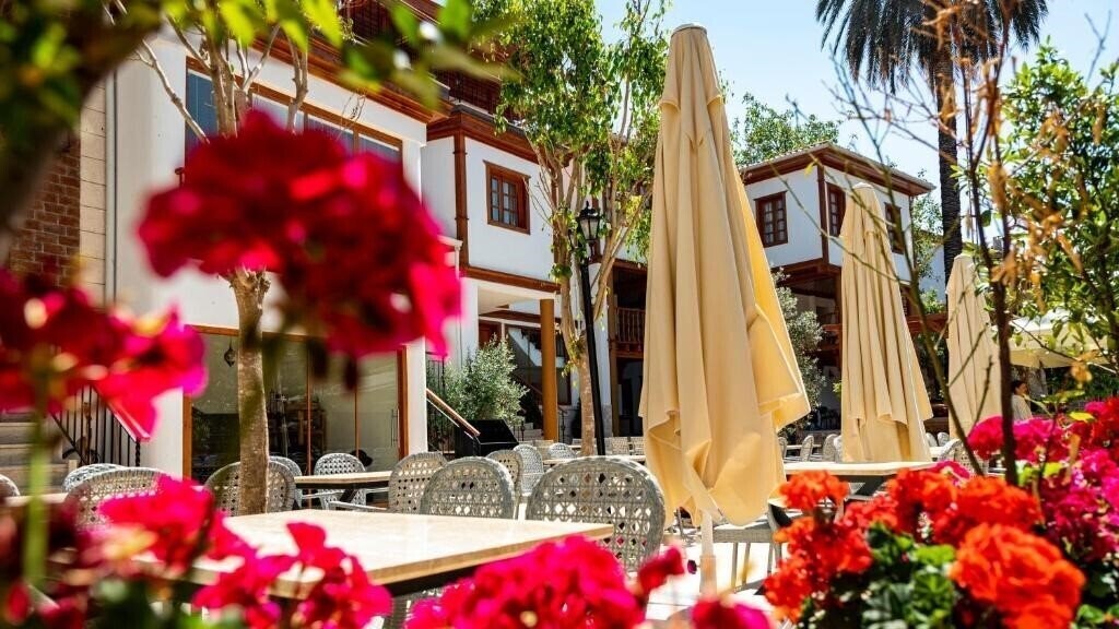 Картинка Woo Town Suites 3*