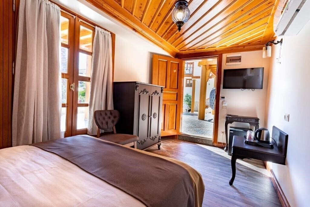 Фотография Woo Town Suites 3*