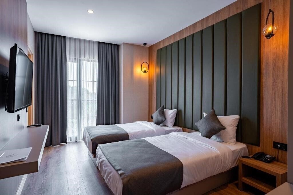 Фотография Perast City Hotel 3*