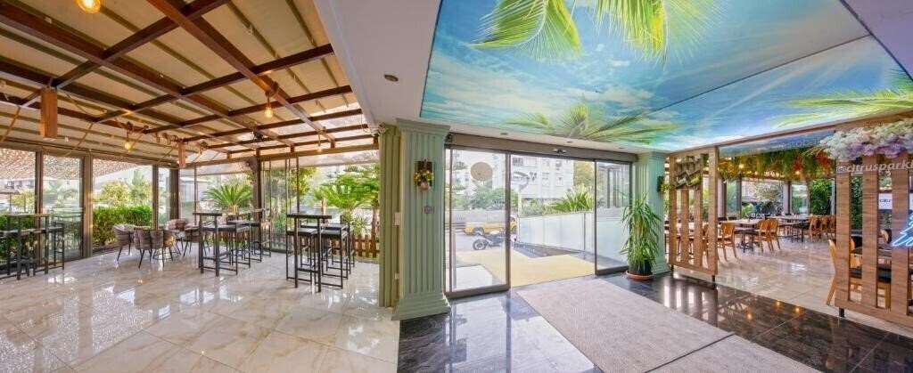 Картинка Citrus Luna Suite Hotel 3*