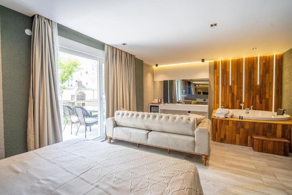 Фотографія Antalya City Hotel & SPA 4*