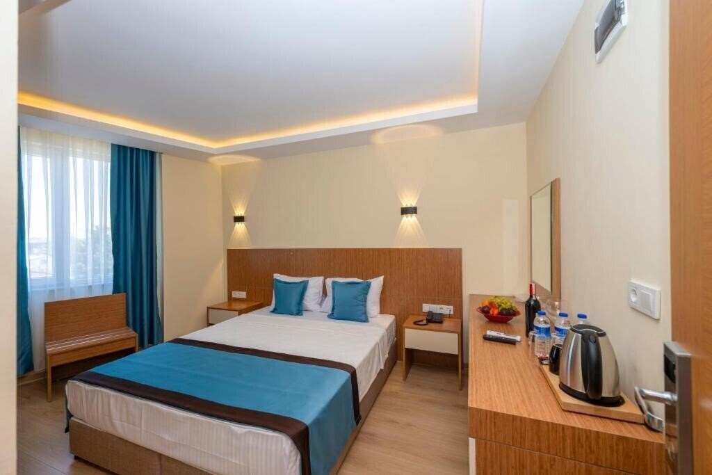 Готель Diamond Luxury Hotel Antalya 4*