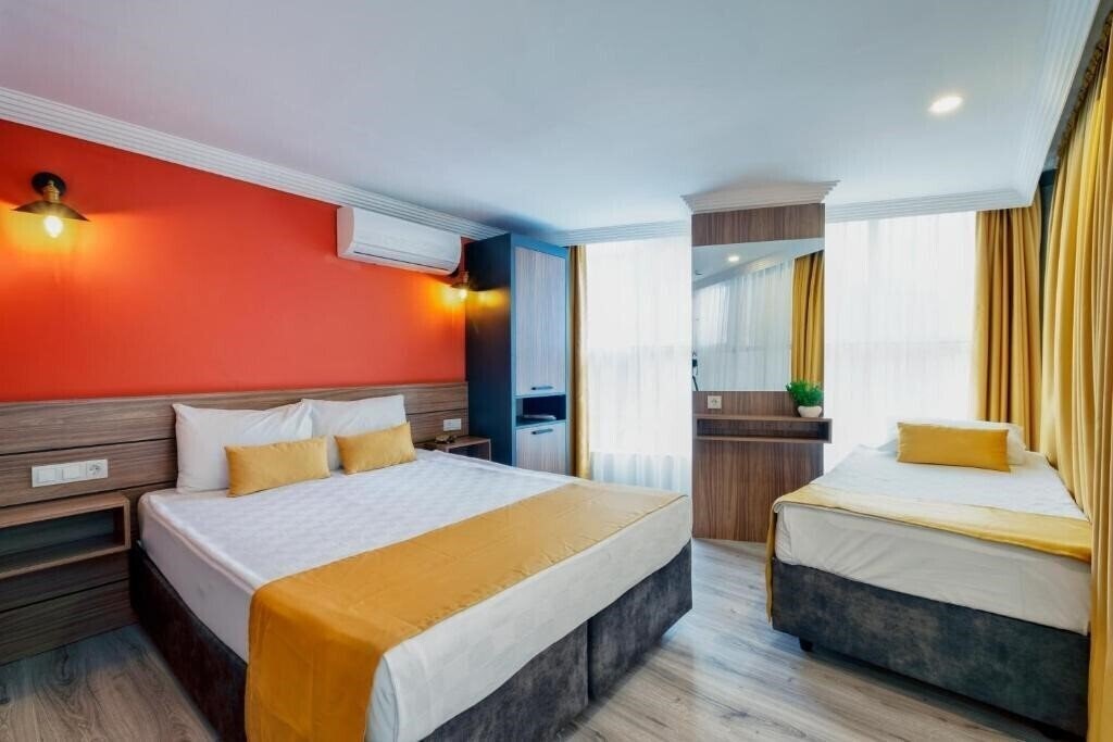 Отель Terra Rossa Suites 3*